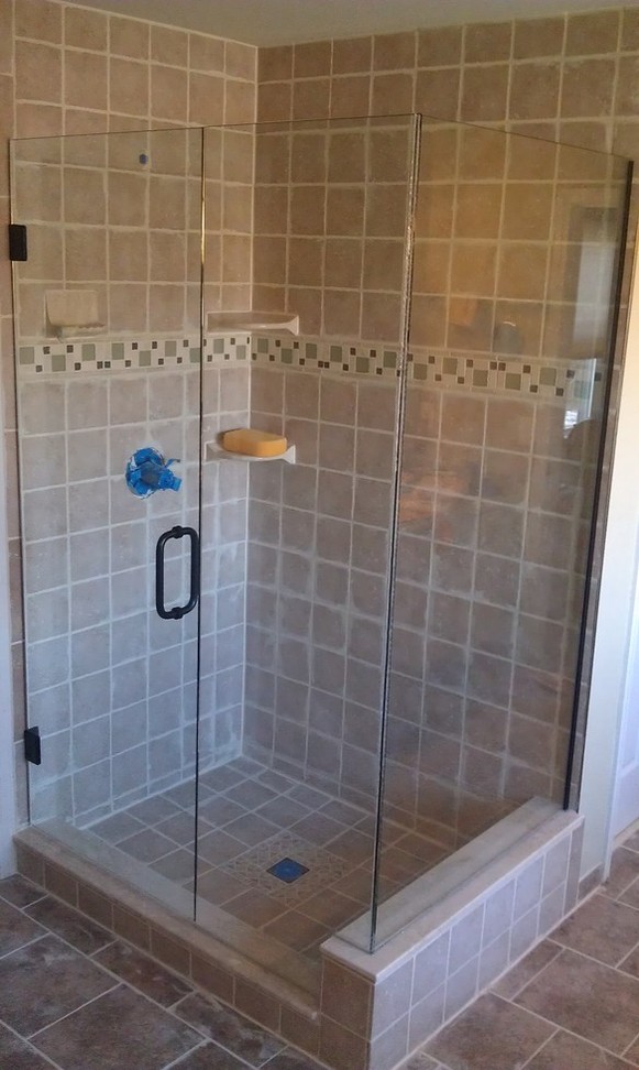 Euro Shower Doors, Euro Shower Doors Michigan, Frameless Shower Doors Michigan